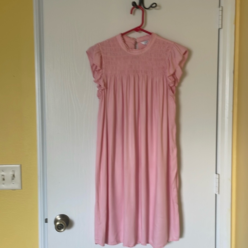 Crown & Ivy light pink dress